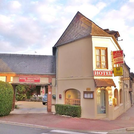 Hotel Restaurant Le Cygne Conches-en-Ouche Luaran gambar